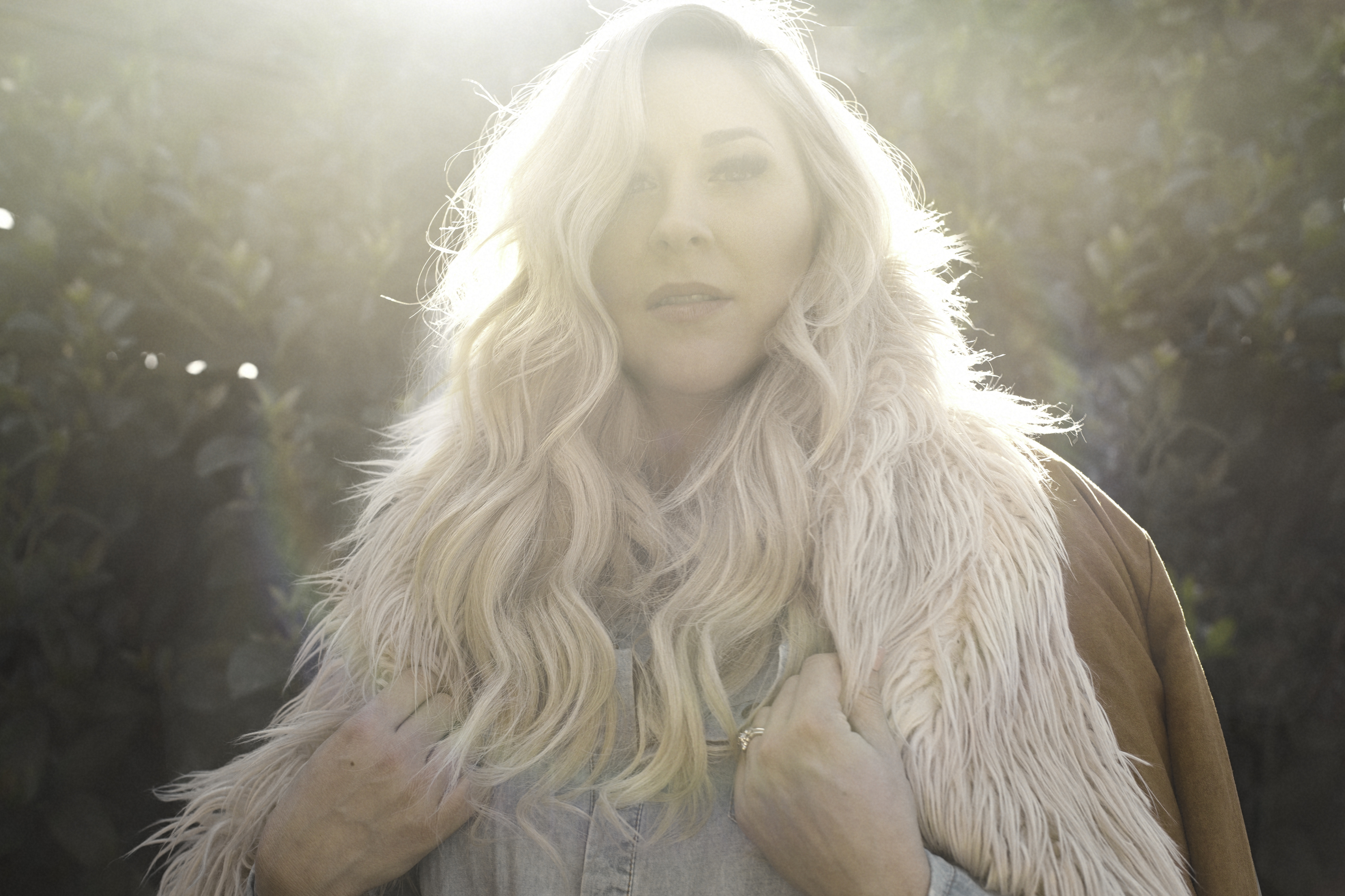 Single and video release: ‘Me’ by Catherine Britt